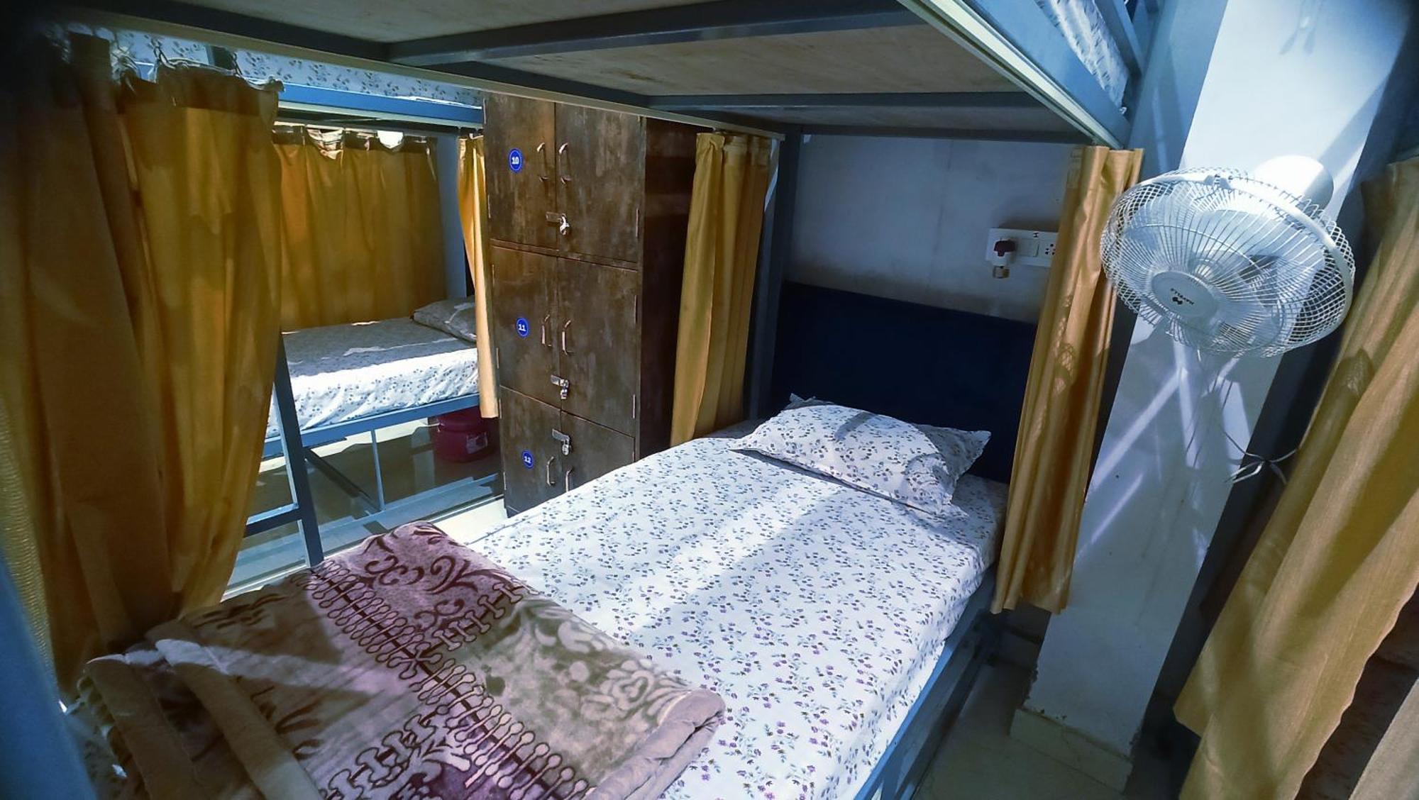 Laxmi Dormitory Vrindāvan Exterior foto